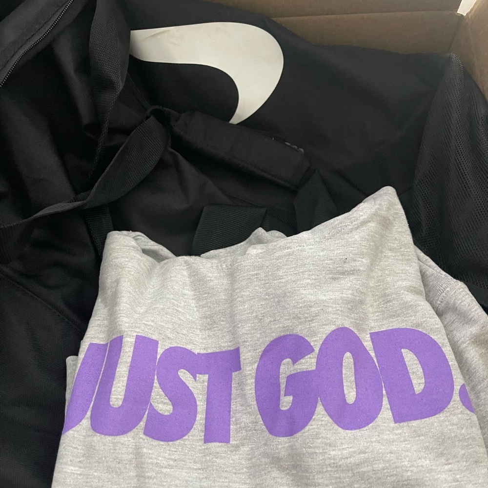 Hoodie & duffle